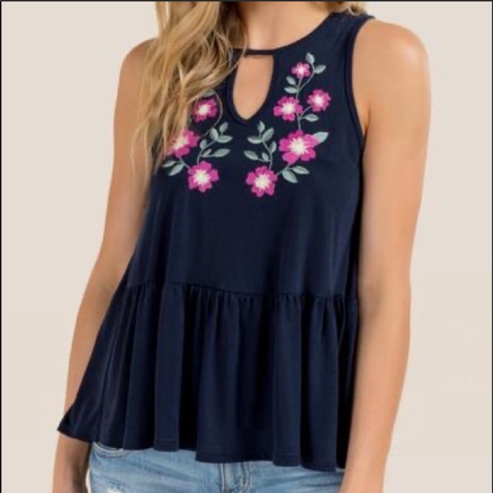 Francesca‘s navy floral embroidered tank blouse, size Medium